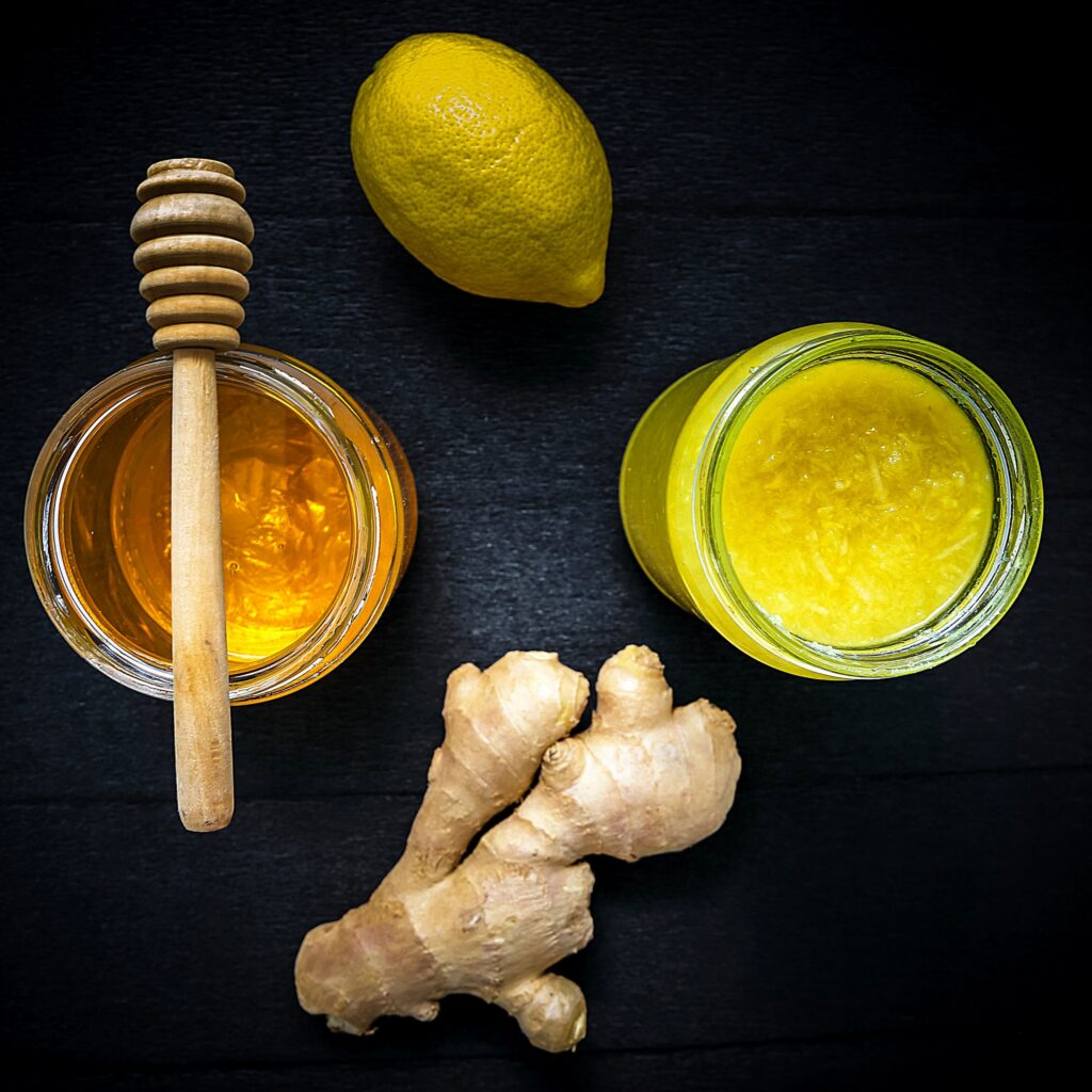Detox mix of fresh ginger root, honey and lemon